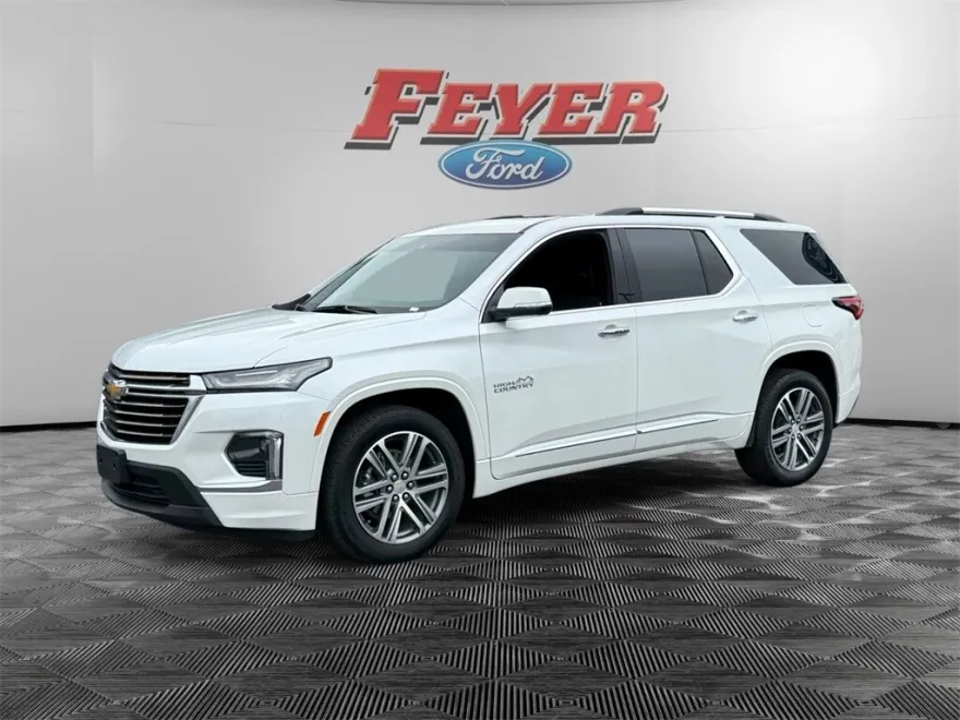 2023 Chevrolet Traverse High Country photo 1
