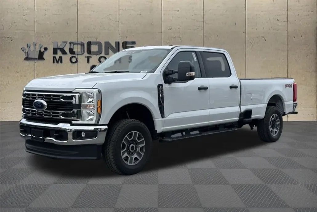 2025 Ford F-250 photo 1