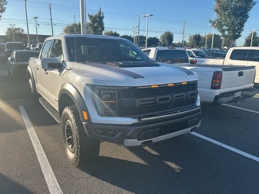 2022 Ford F-150 Raptor photo 1