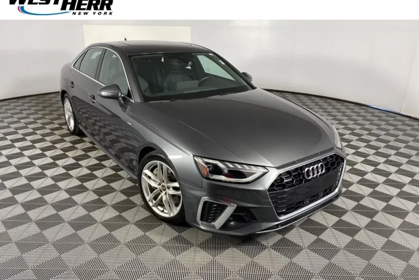 2023 Audi A4 S line Quattro Premium Plus photo 1