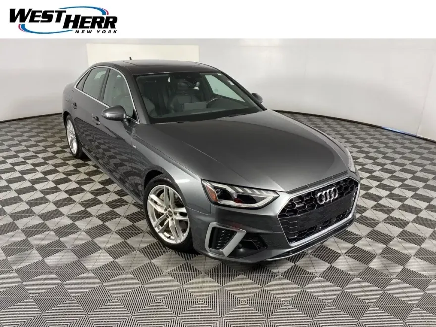 2023 Audi A4 S line Quattro Premium Plus photo 1