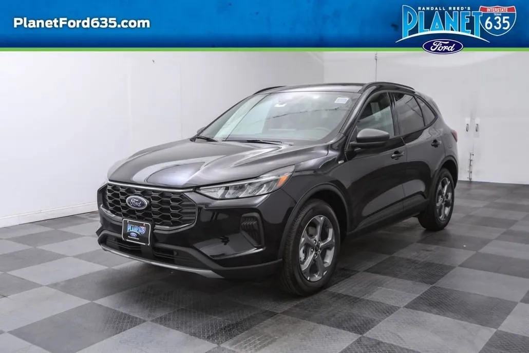 2025 Ford Escape ST-Line photo 1