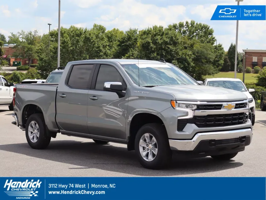 2025 Chevrolet Silverado 1500 LT photo 1