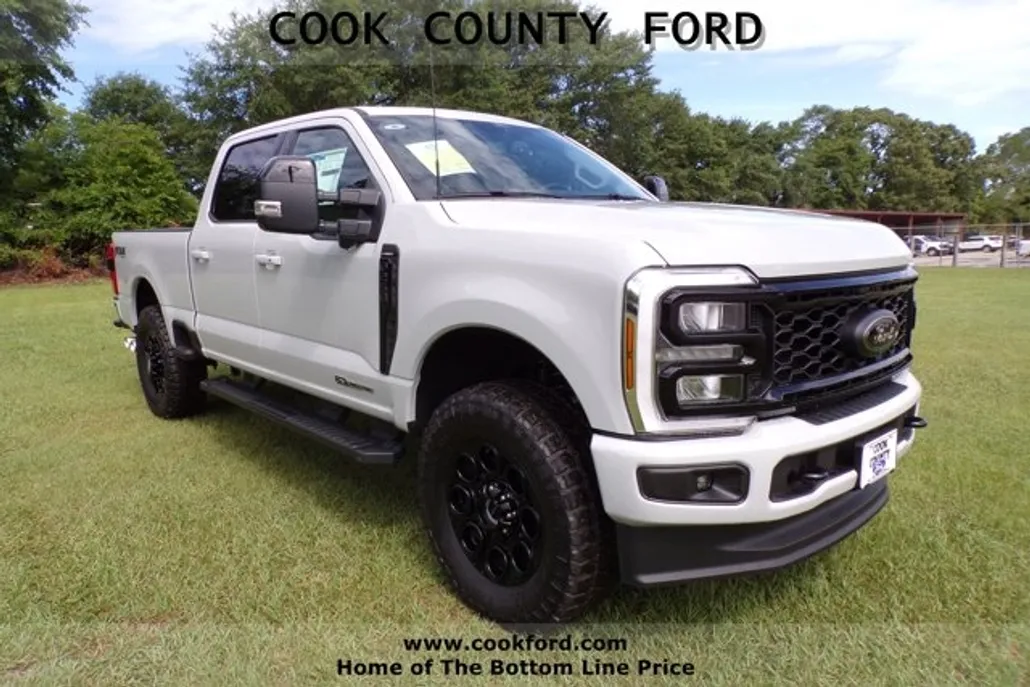 2025 Ford F-250 Lariat photo 1