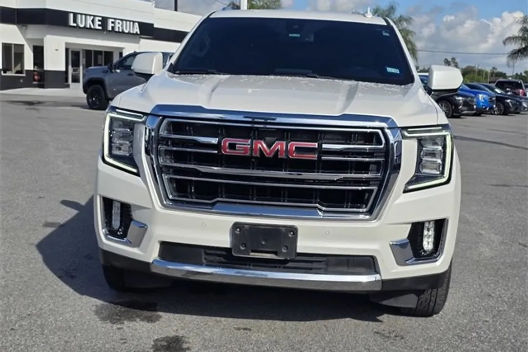 2021 Gmc Yukon SLT photo 1