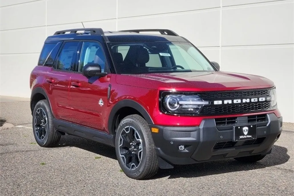 2025 Ford Bronco Sport Outer Banks photo 1