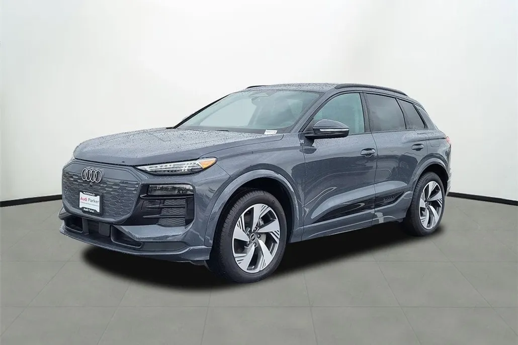 2025 Audi Q6 E-tron Premium Plus photo 1