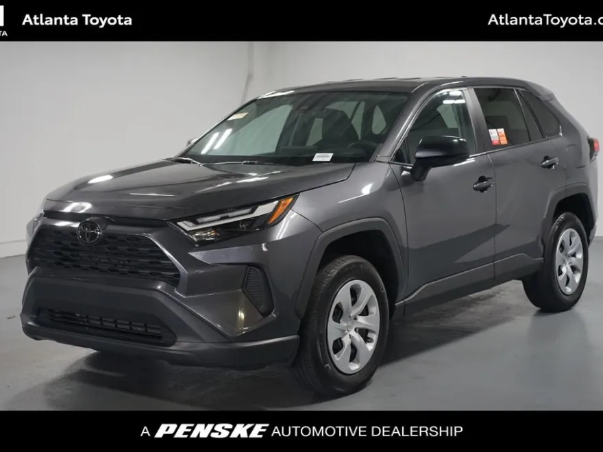 2024 Toyota RAV4 LE photo 1