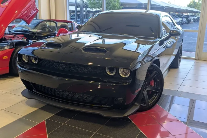 2022 Dodge Challenger SRT8 Hellcat Redeye photo 1