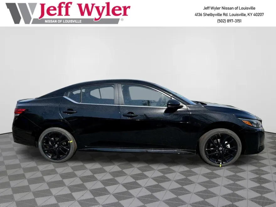 2025 Nissan Sentra SR photo 1