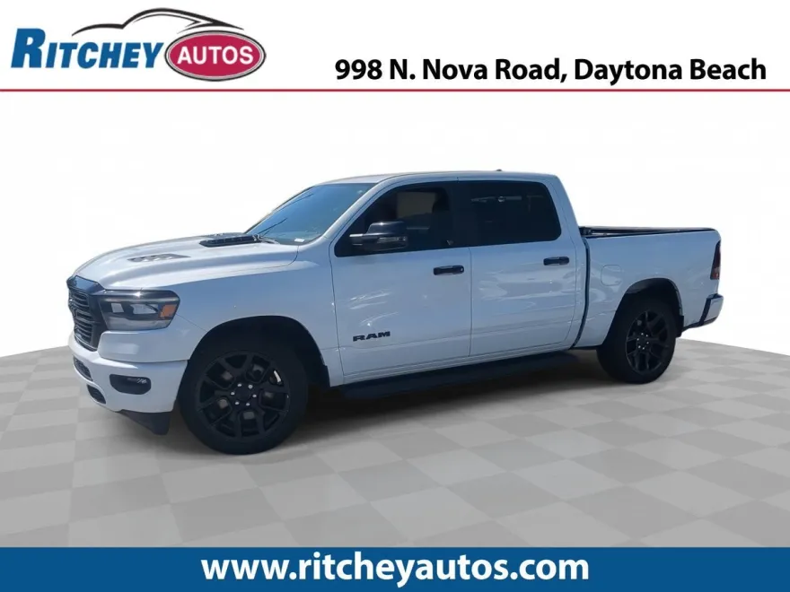 2023 Ram 1500 Laramie photo 1