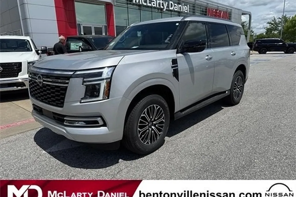 2025 Nissan Armada SL photo 1