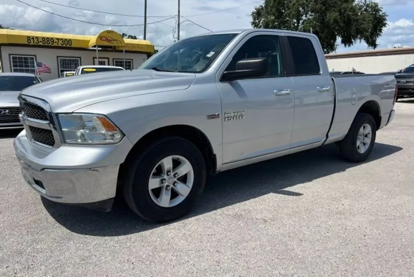2016 Ram 1500 SLT photo 1