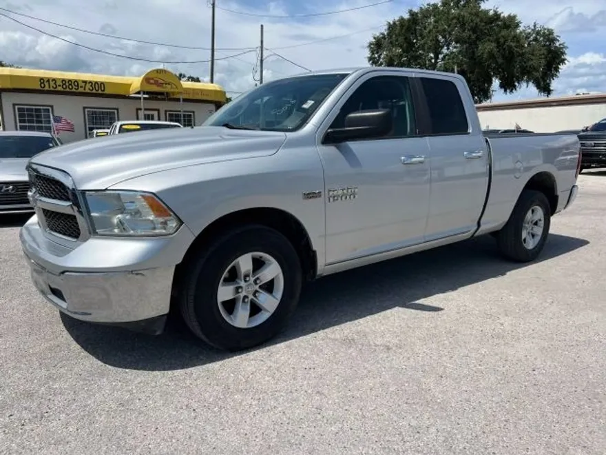 2016 Ram 1500 SLT photo 1