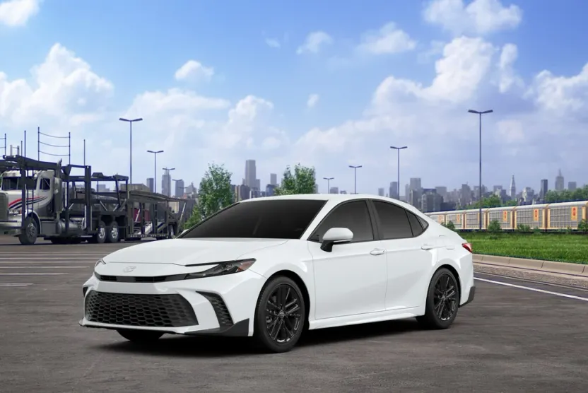2026 Toyota Camry SE photo 1