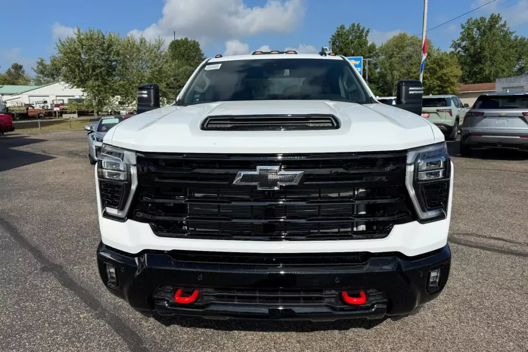 2026 Chevrolet Silverado 2500HD LT photo 1