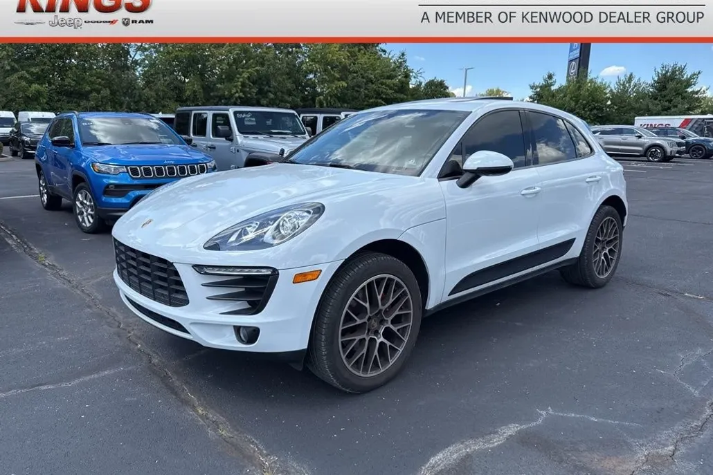 2018 Porsche Macan photo 1