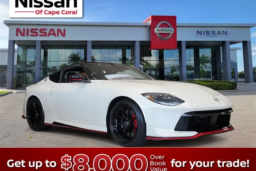 2025 Nissan Z Nismo photo 1