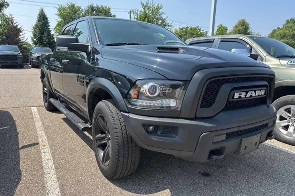 2022 Ram 1500 Classic Warlock photo 1