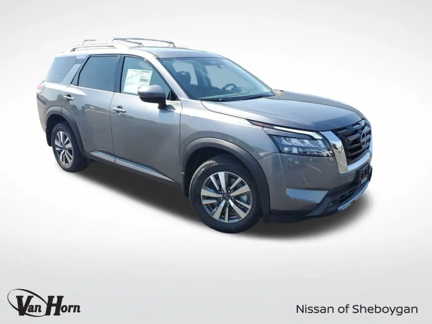 2025 Nissan Pathfinder SL photo 1
