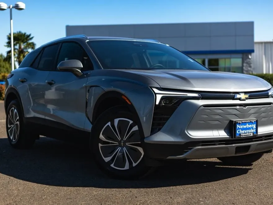 2024 Chevrolet Blazer EV photo 1