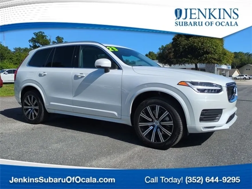 2023 Volvo XC90 B5 Core photo 1