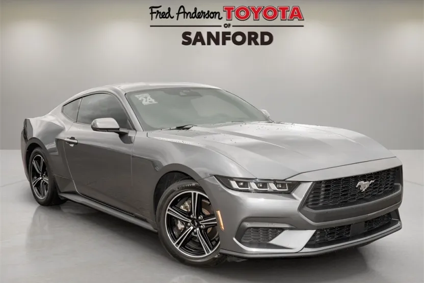 2024 Ford Mustang EcoBoost photo 1