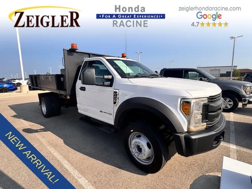 2017 Ford F-450 XL photo 1