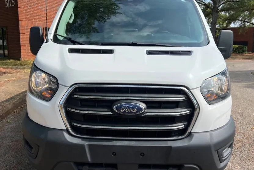 2020 Ford Transit Cargo photo 1