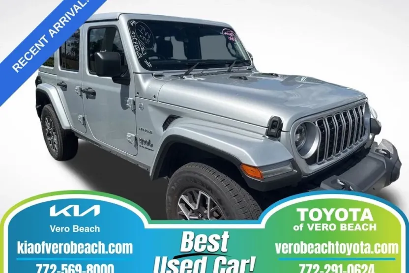 2024 Jeep Wrangler Sahara photo 1