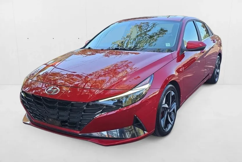 2023 Hyundai Elantra Limited photo 1