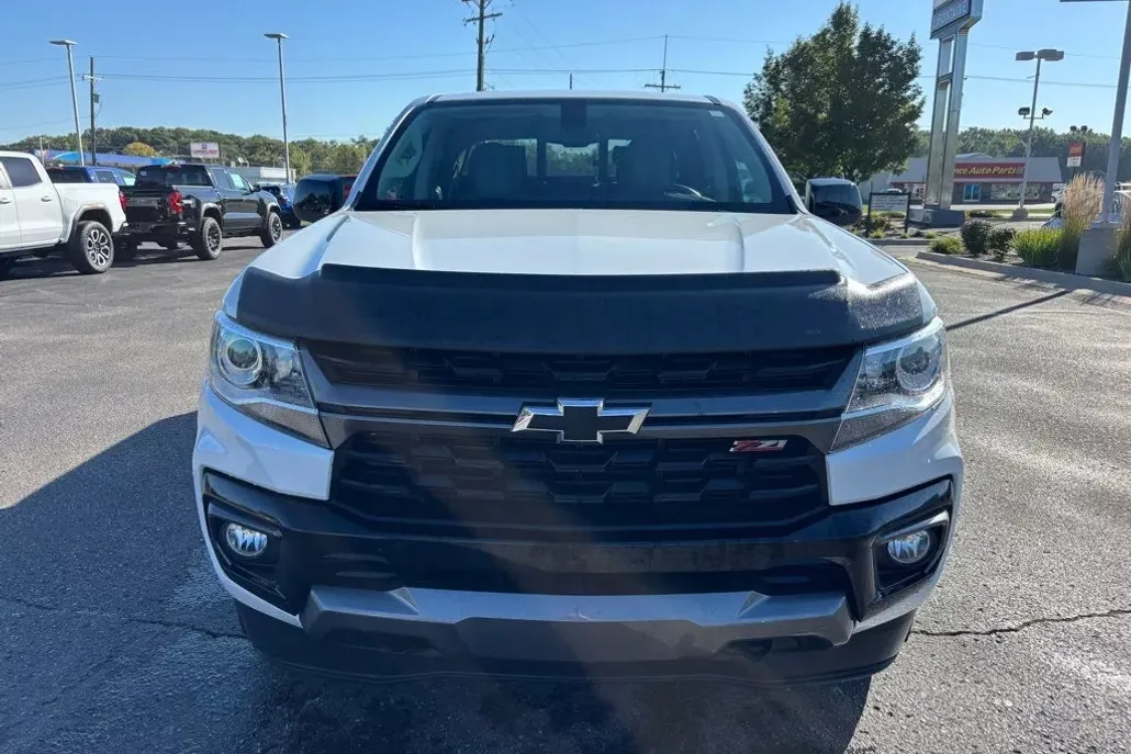 2022 Chevrolet Colorado Z71 photo 1