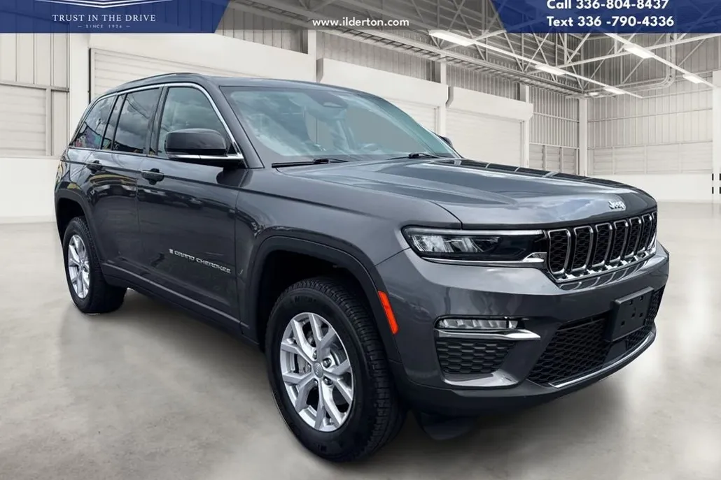 2022 Jeep Grand Cherokee Limited photo 1