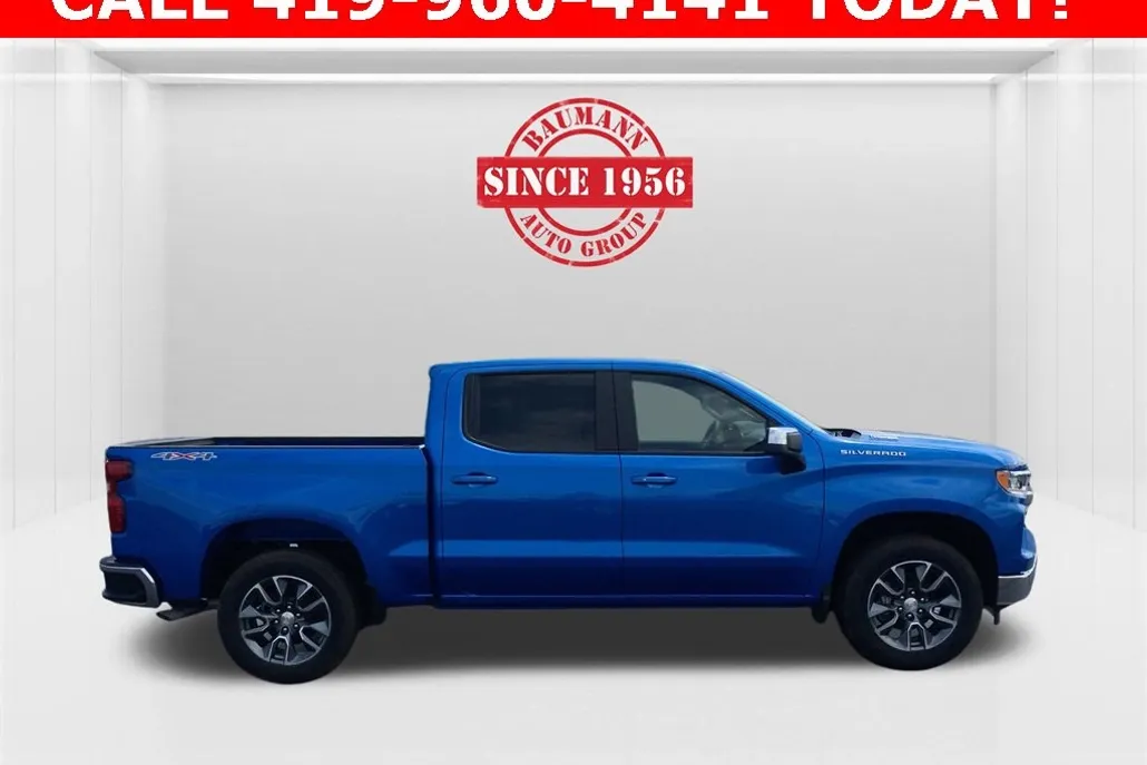 2025 Chevrolet Silverado 1500 LT photo 1