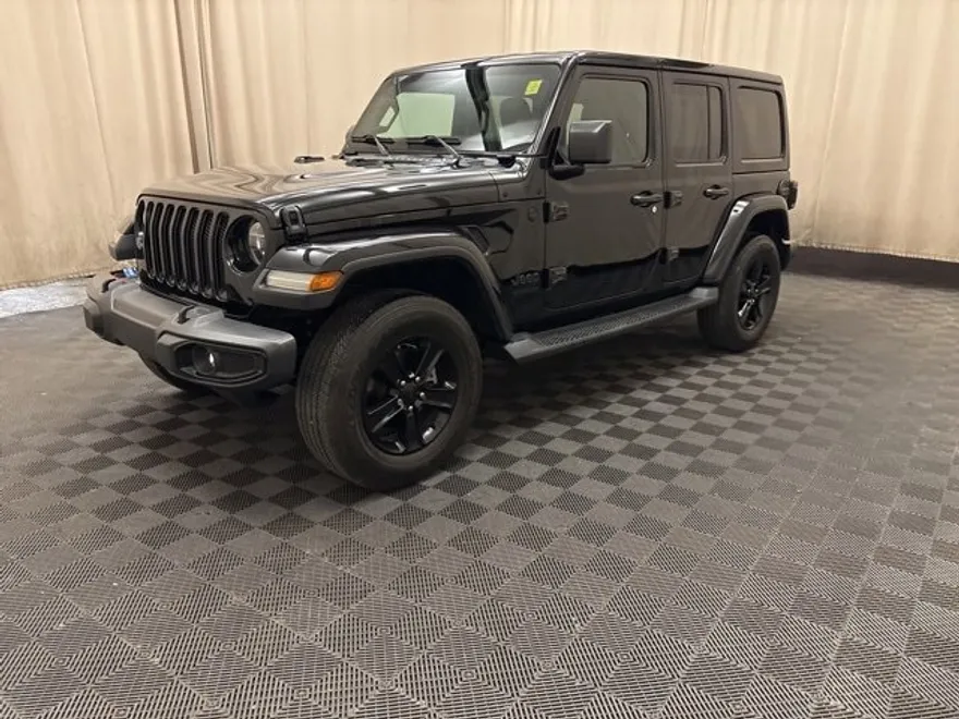 2020 Jeep Wrangler Unlimited Sahara photo 1