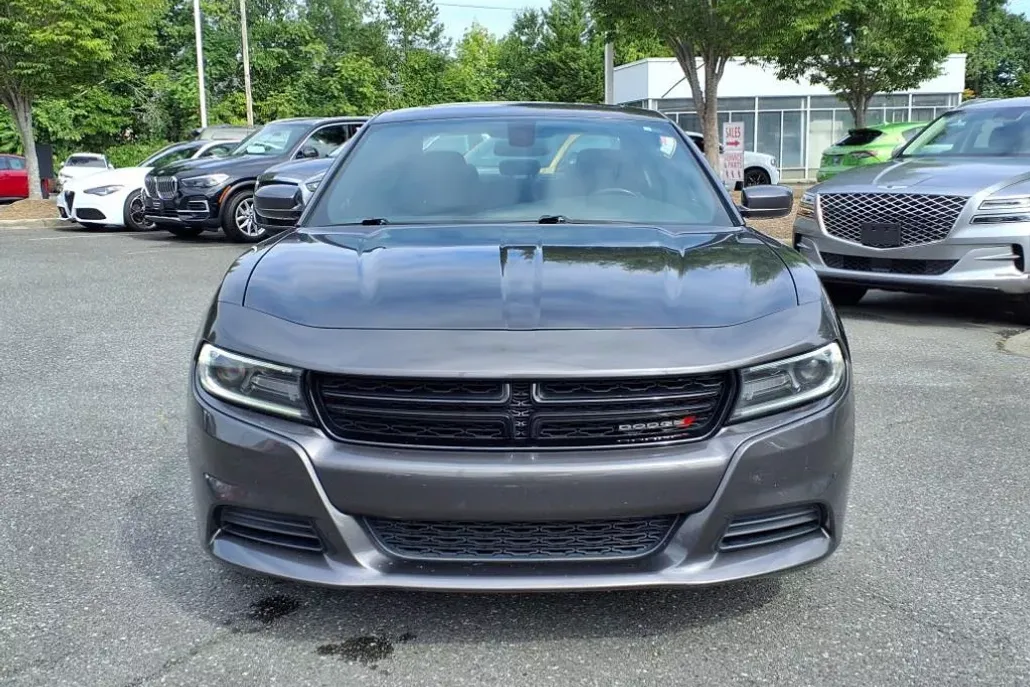 2019 Dodge Charger SXT photo 1