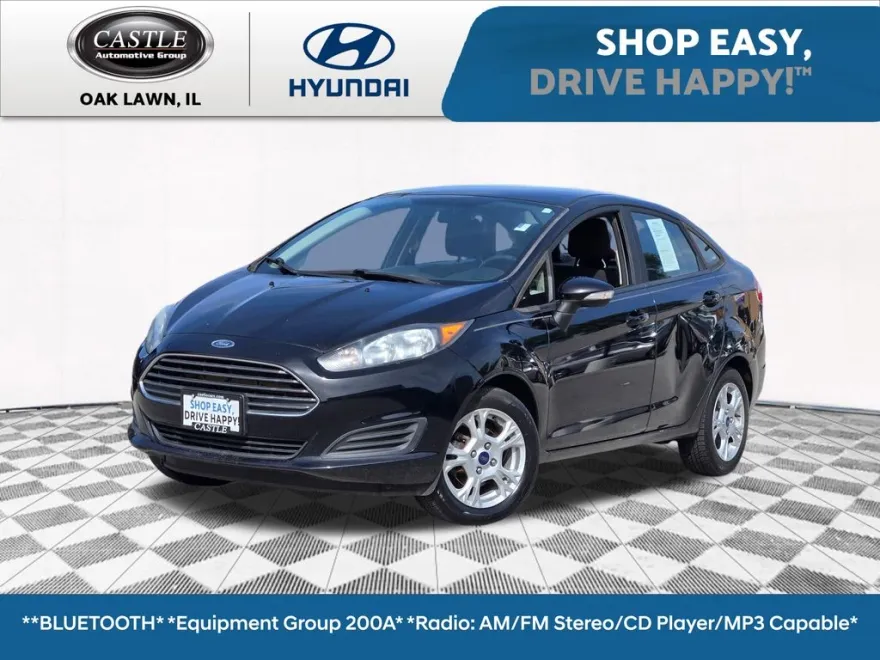 2016 Ford Fiesta SE photo 1