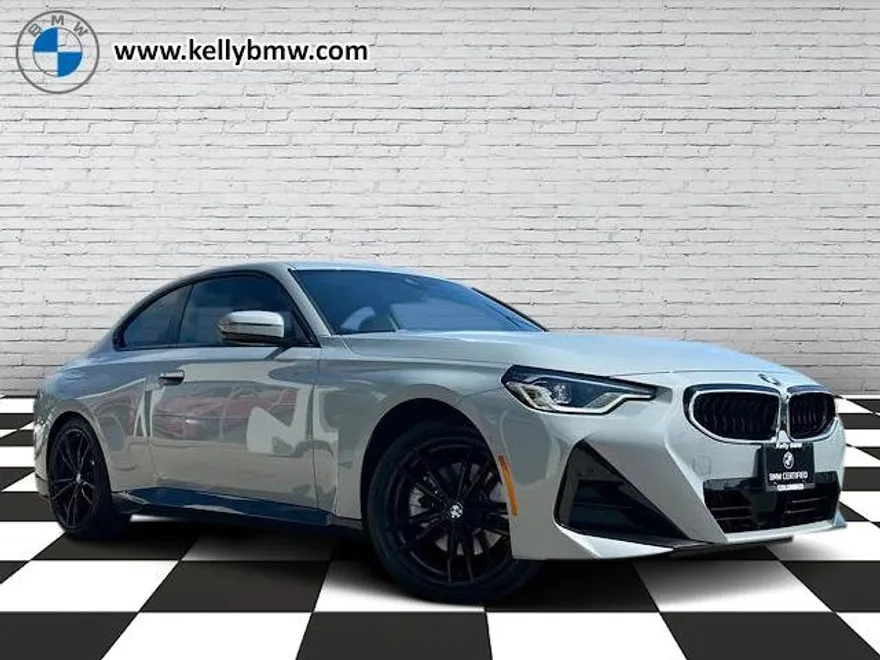 2024 Bmw 230i xDrive photo 1