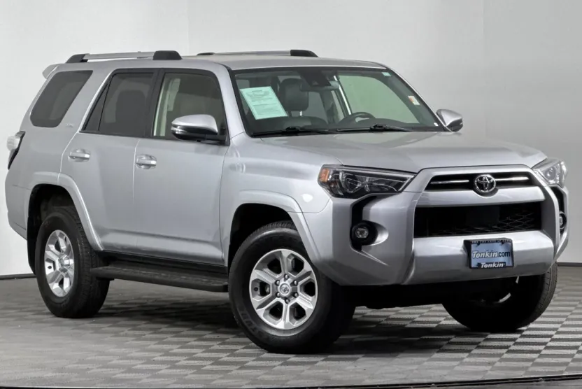 2023 Toyota 4Runner SR5 Premium photo 1