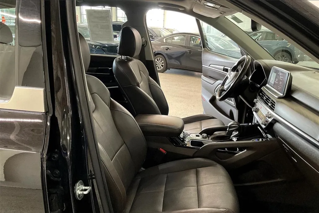 2021 Kia Telluride SX photo 1