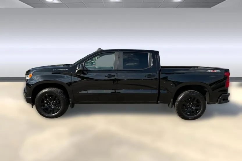 2024 Chevrolet Silverado 1500 RST photo 1