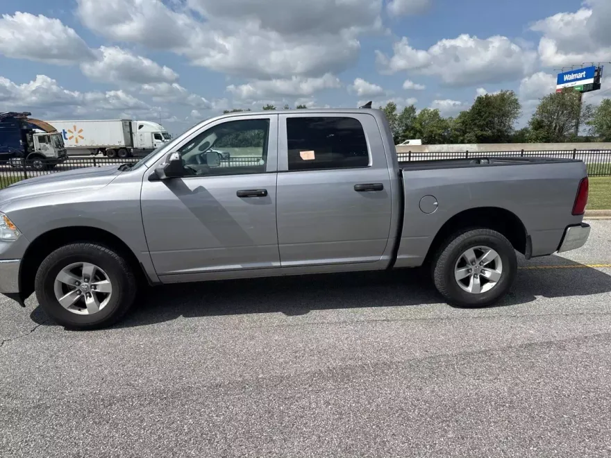 2023 Ram 1500 Classic SLT photo 1