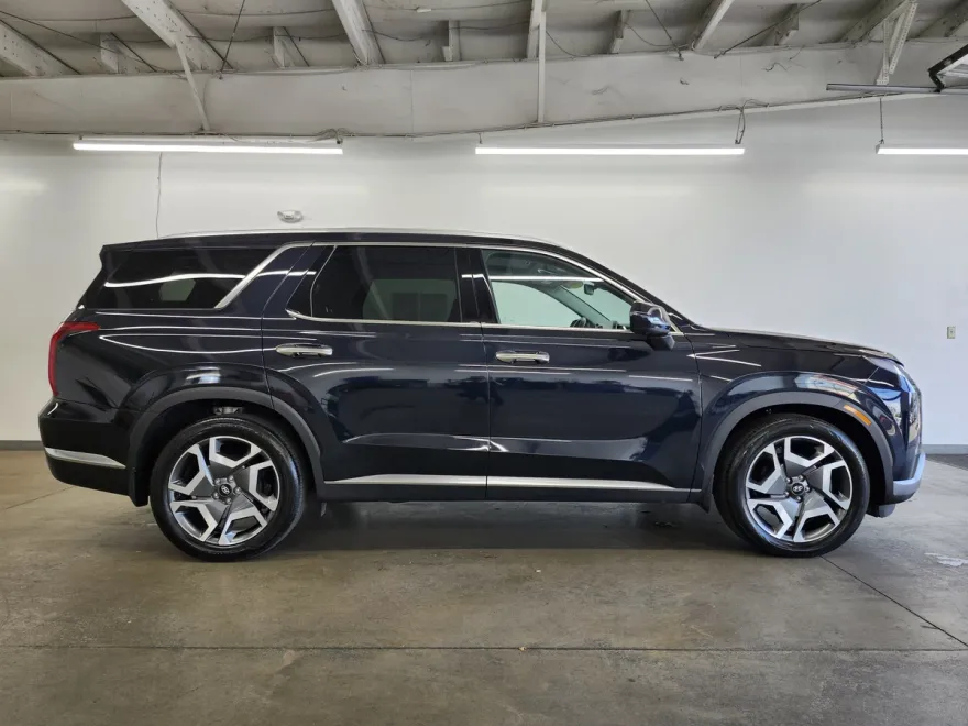 2023 Hyundai Palisade Limited photo 1