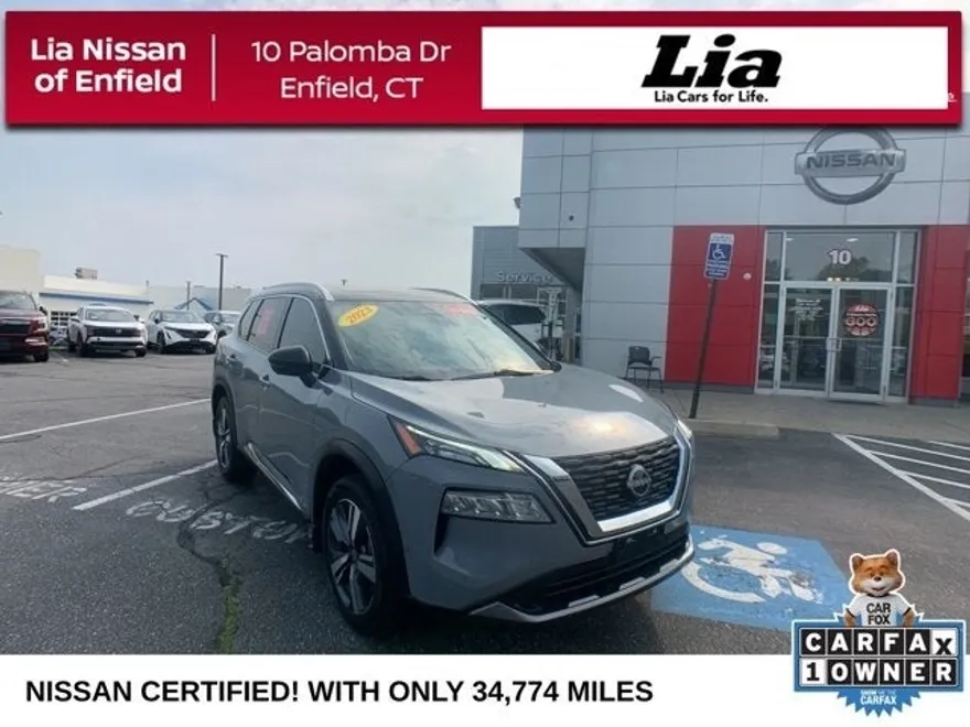 2023 Nissan Rogue SL photo 1