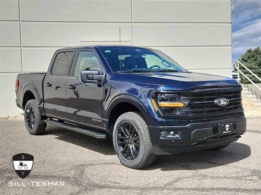 2025 Ford F-150 XLT photo 1