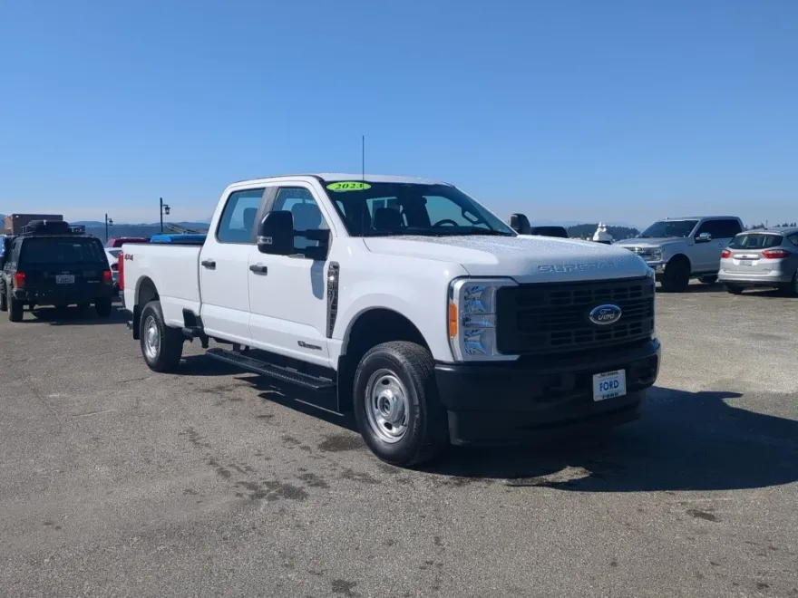2023 Ford F-250 XL photo 1