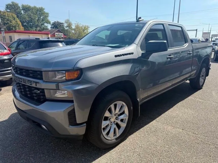 2020 Chevrolet Silverado 1500 Custom photo 1