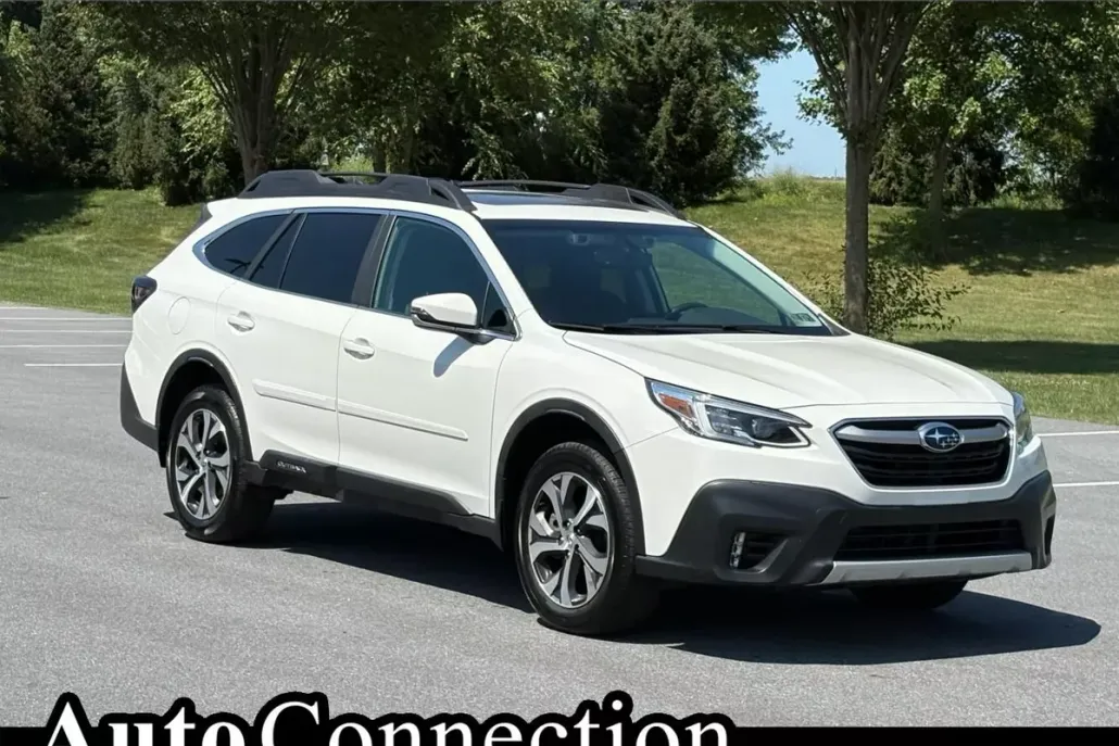 2020 Subaru Outback Limited photo 1