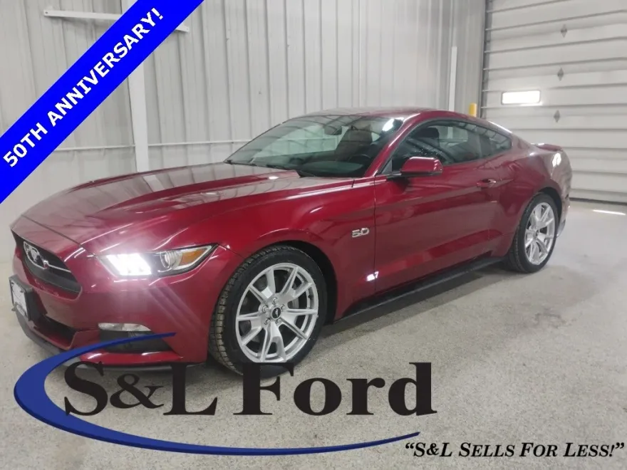 2015 Ford Mustang GT Premium photo 1