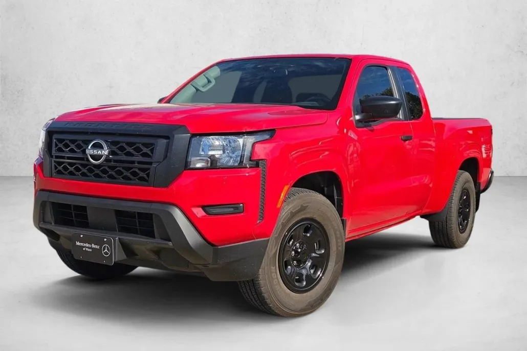 2023 Nissan Frontier King Cab photo 1